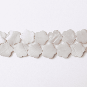 Natural White Shell 20mm Flower Polished